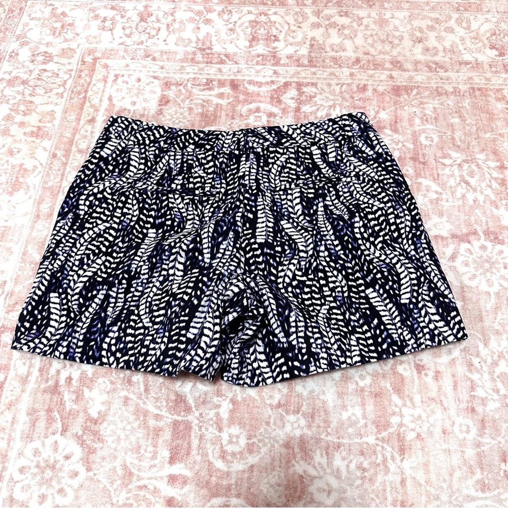 White House Black Market Patterned Shorts - Picture 5 of 8